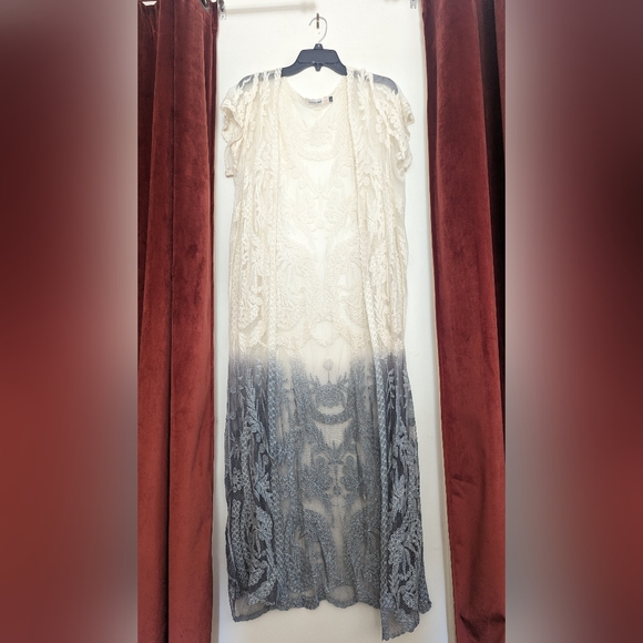 Origami - Ivory Grey Ombre Long Lace Duster - fits medium to large - Picture 1 of 4